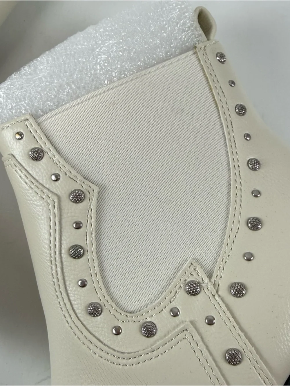 Sun + Stone Indiana Cowboy Booties Womens White 5M NEW